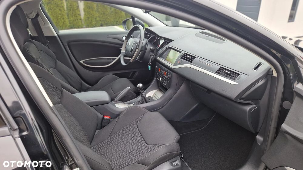 Citroën C5 HDi 140 FAP Exclusive - 8