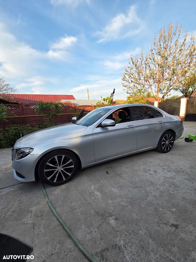 Mercedes-Benz E 220 d 9G-TRONIC - 19