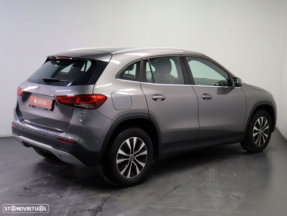 Mercedes-Benz GLA 250 e Style - 4