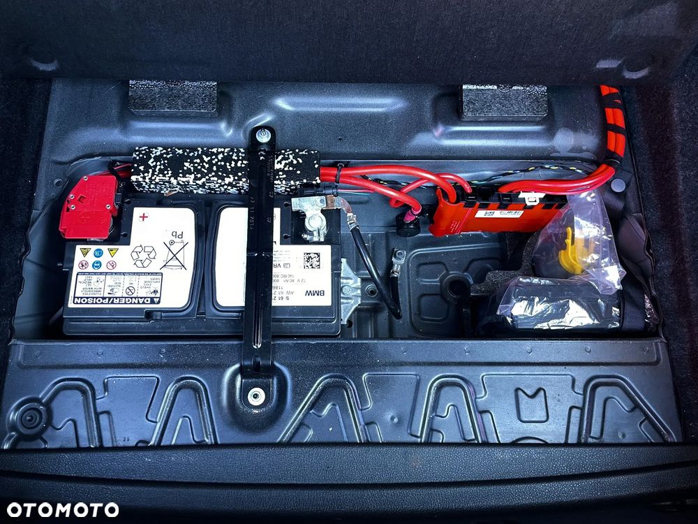 BMW Seria 1 - 28