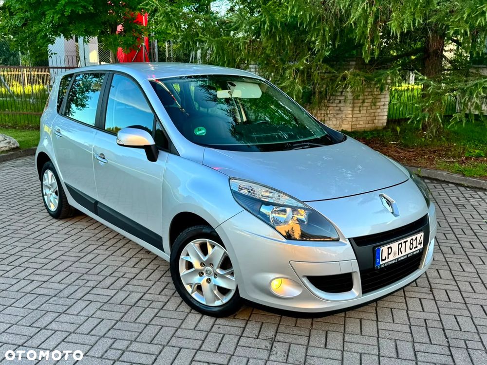 Renault Scenic 1.6 16V 110 TomTom Edition - 3