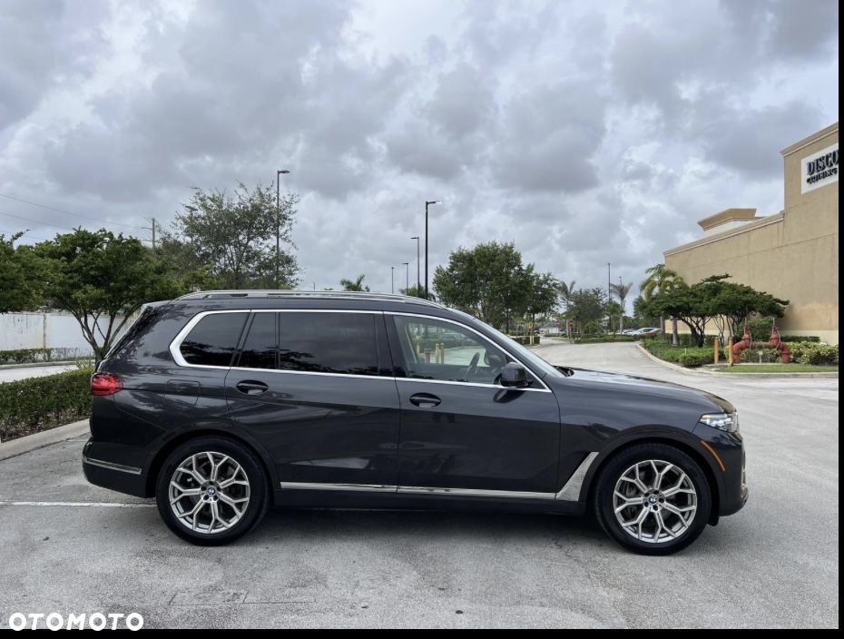 BMW X7 xDrive40i sport - 12
