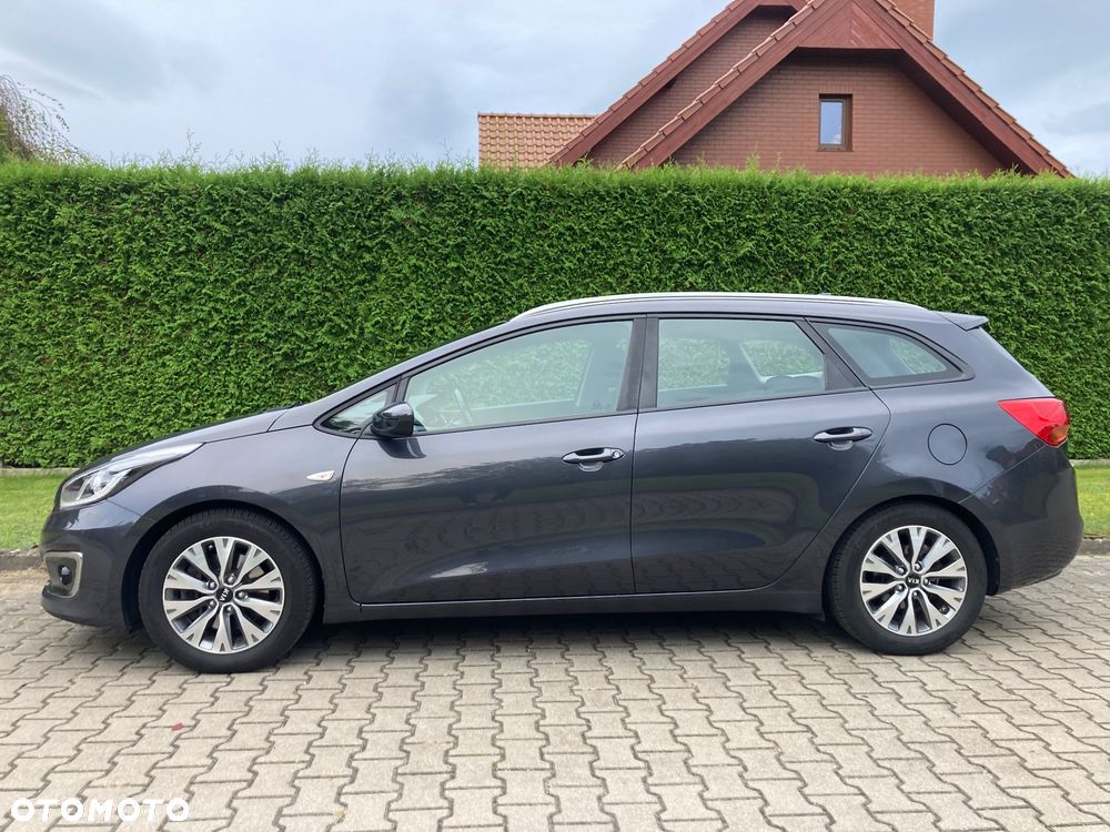 Kia Ceed 1.6 GDI L Business Line - 4