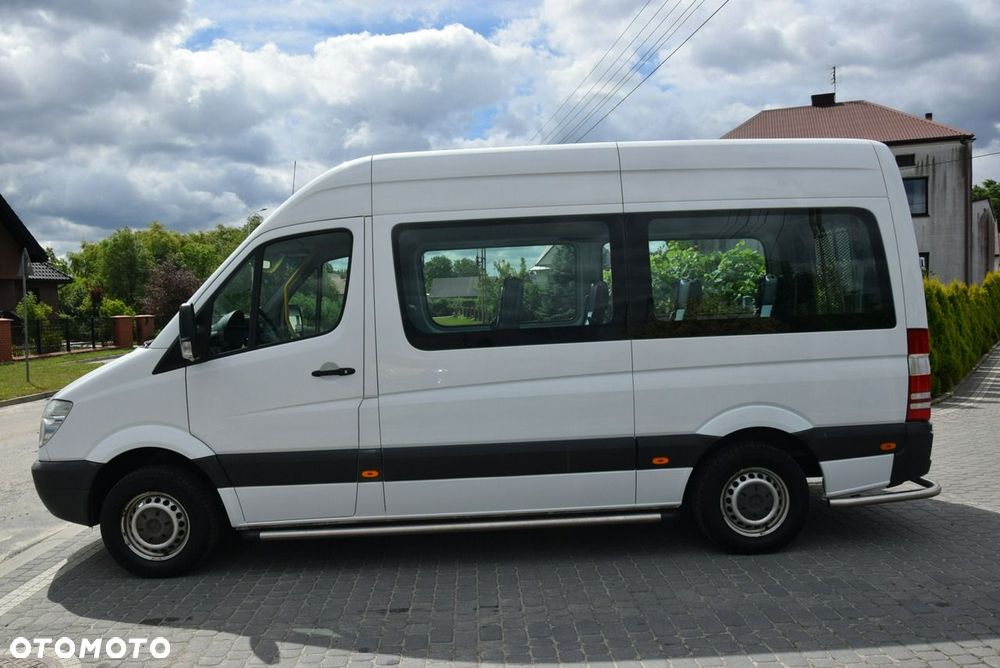 Mercedes-Benz Sprinter - 16