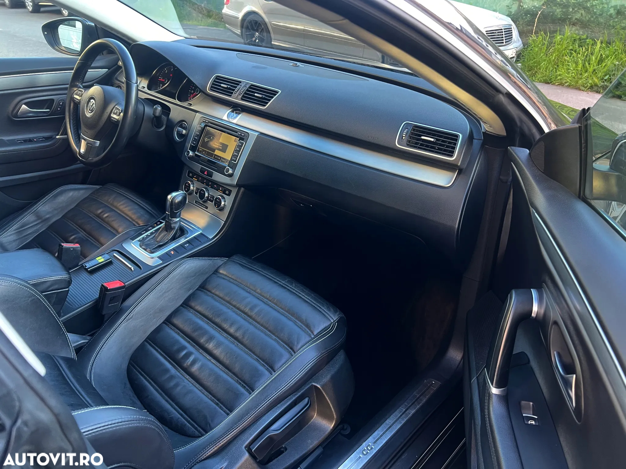 Volkswagen Passat CC - 31