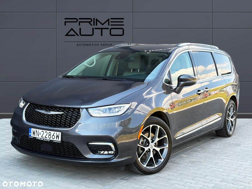 Chrysler Pacifica - 3