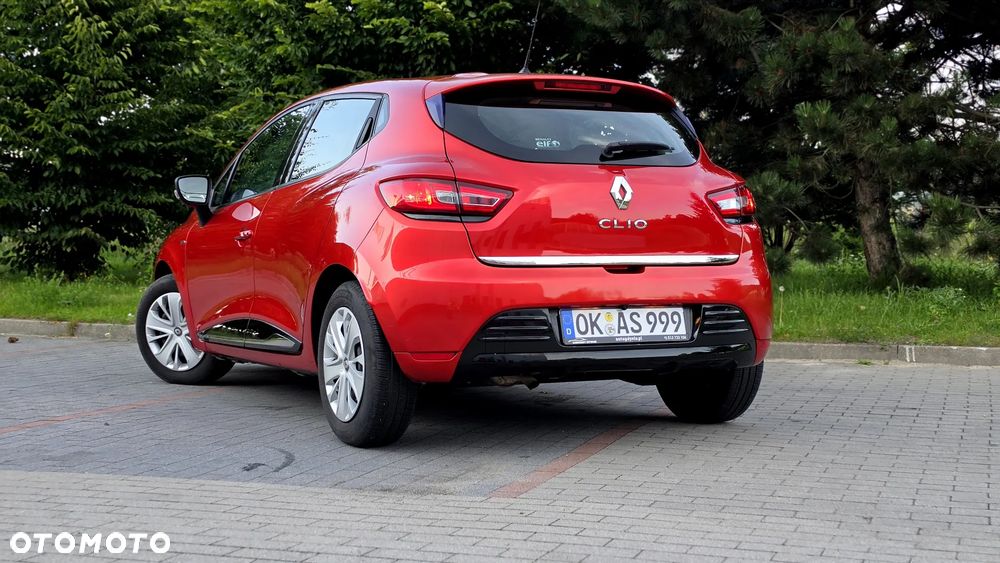 Renault Clio 1.2 16V 75 LIMITED 2018 - 19