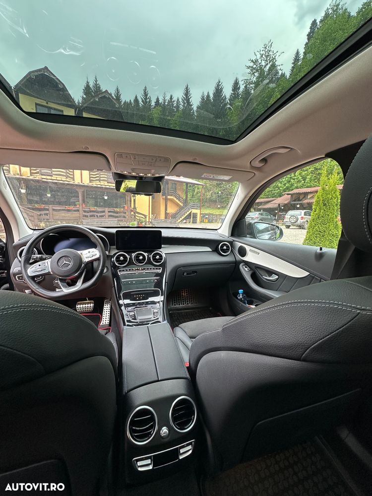 Mercedes-Benz GLC 300 4MATIC - 12