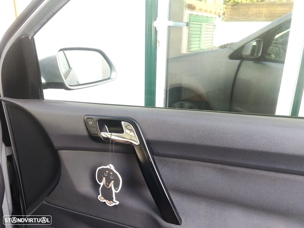 VW Polo 1.2 Confortline - 19