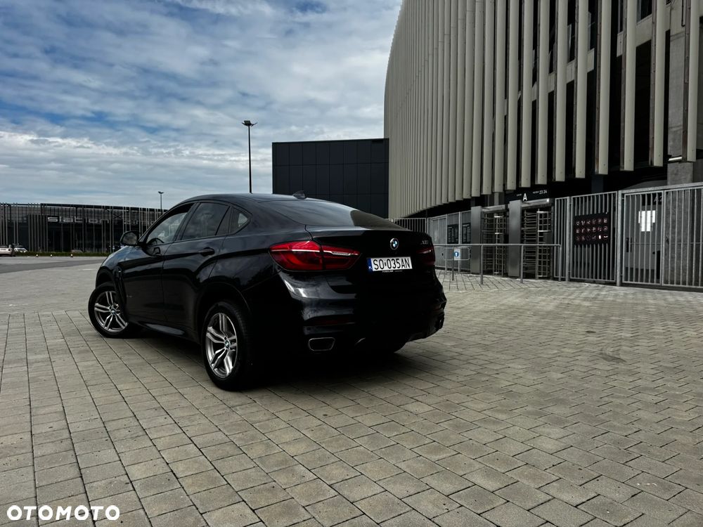 BMW X6 xDrive50i - 3
