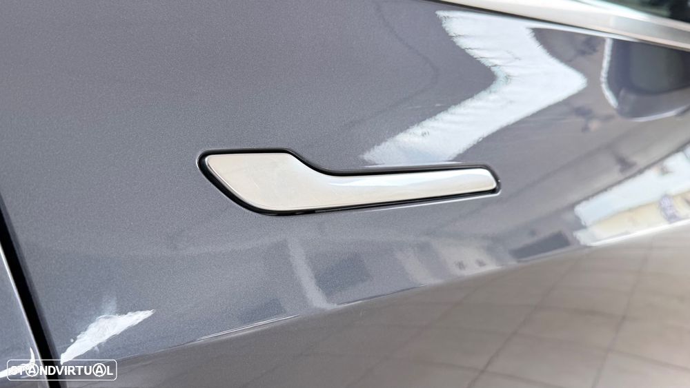 Tesla Model 3 Long Range AWD Dual Motor - 28