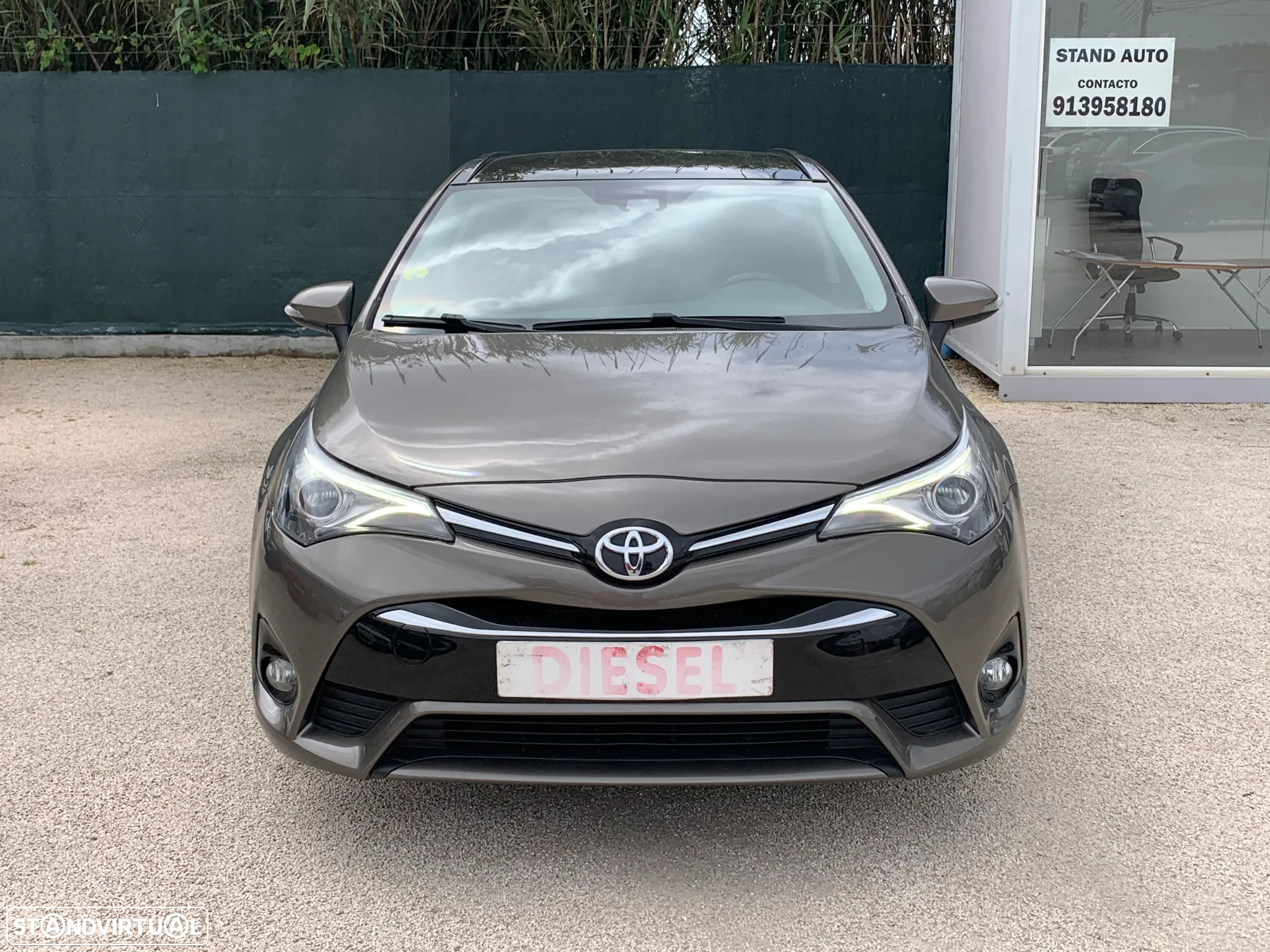 Toyota Avensis Touring Sports 2.0 D-4D Edition S+ - 6