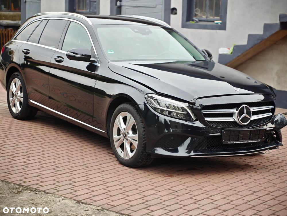 Mercedes-Benz Klasa C 220 d 9G-TRONIC Avantgarde - 26