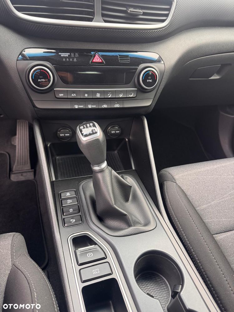 Hyundai Tucson - 16