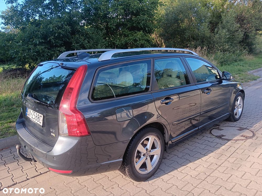 Volvo V50 1.6D DPF DRIVe - 4