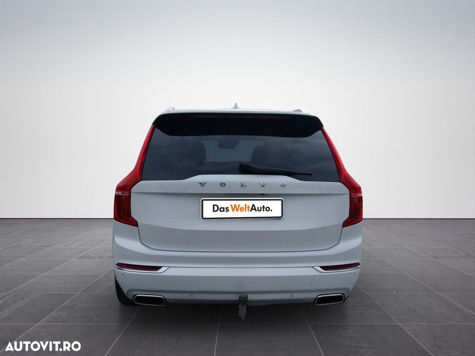 Volvo XC 90 - 5