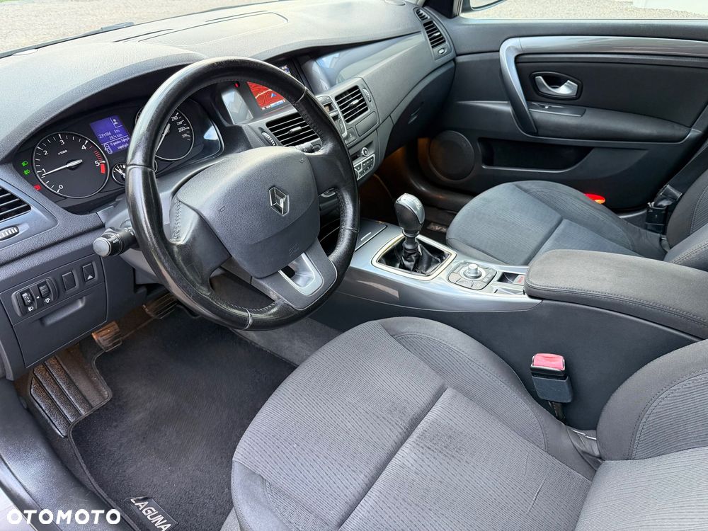 Renault Laguna 2.0 DCi Dynamique - 10