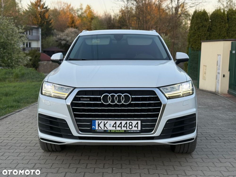 Audi Q7 - 4