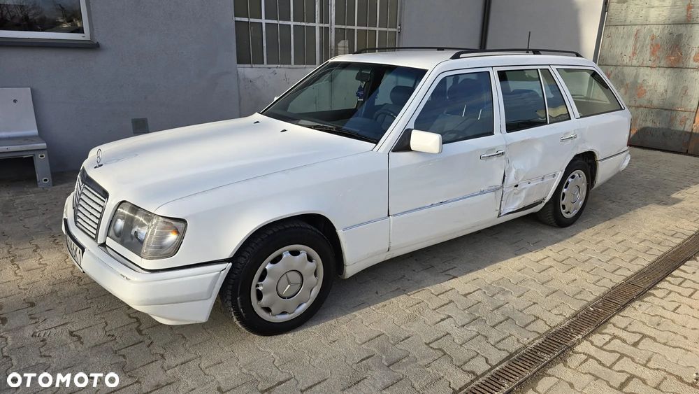 Mercedes-Benz W124 (1984-1993) - 1