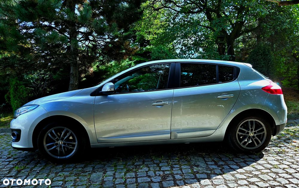 Renault Megane 1.6 16V Zen - 6