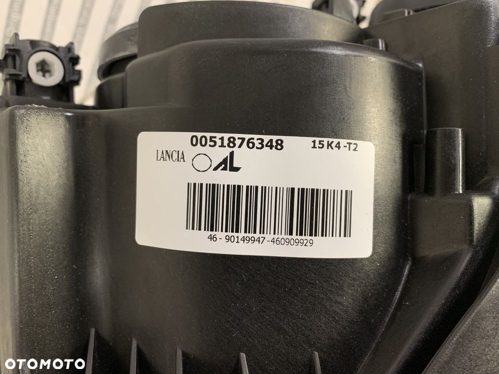 NOWA ORYGINALNA LAMPA LAMPA LEWA PRZEDNIA LEWY PRZÓD LANCIA DELTA 08-14 51876348 - 5