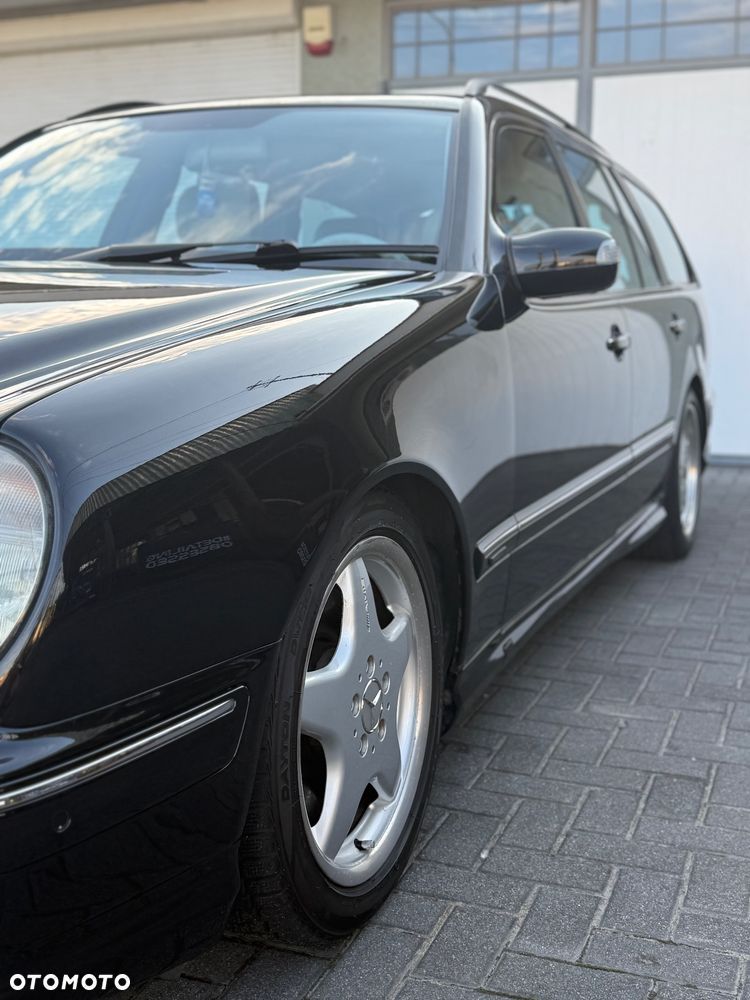 Mercedes-Benz Klasa E - 12