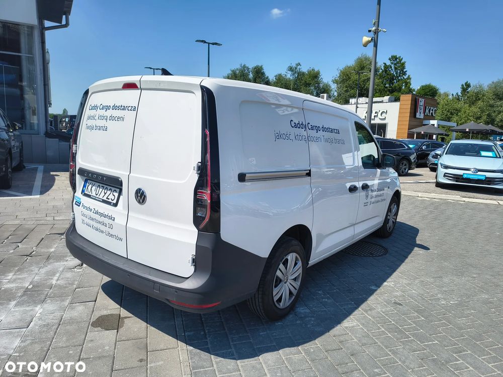 Volkswagen Caddy Maxi - 16