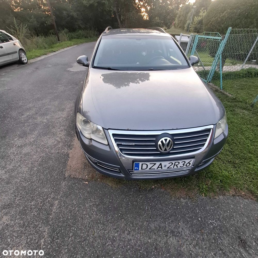 Volkswagen Passat 2006 photo 2