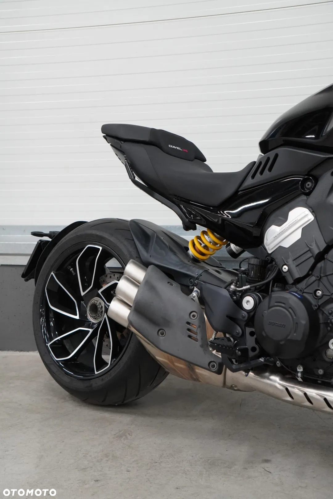 Ducati Diavel - 9