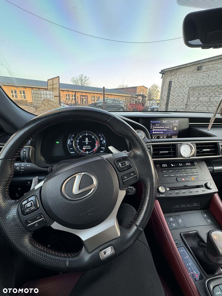 Lexus RC - 15