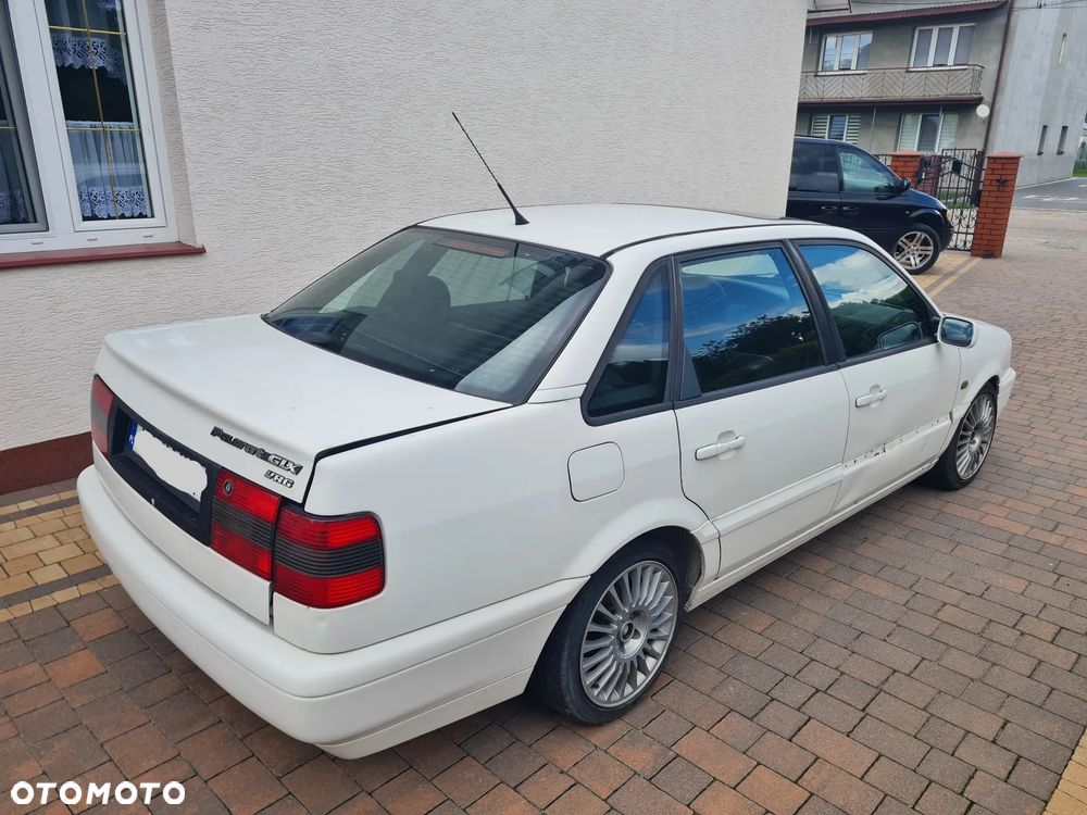 Volkswagen Passat 2.8 VR6 GT - 14