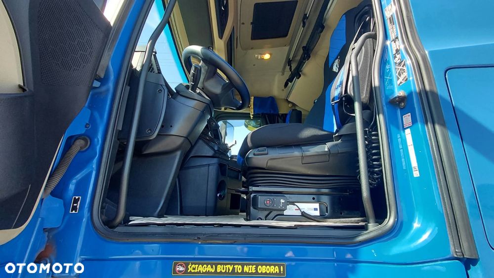 Mercedes-Benz ACTROS 18.51 AUTOMAT - 10