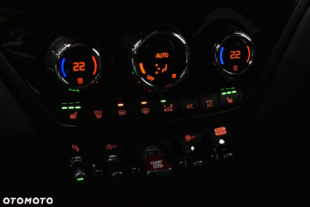 MINI John Cooper Works - 19