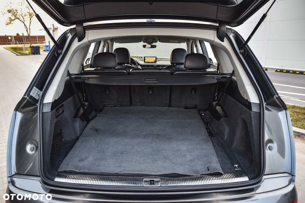 Audi SQ7 TDI Quattro Tiptronic - 36