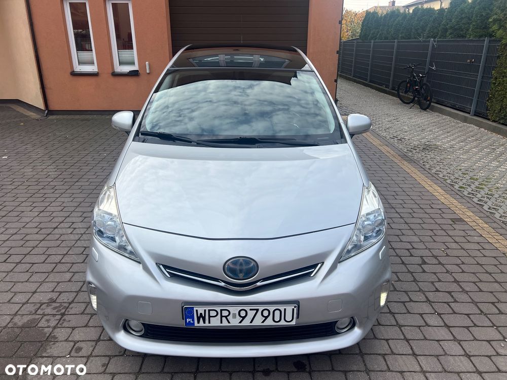 Toyota Prius+ (Hybrid) Executive - 9