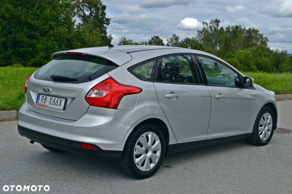 Ford Focus - 5