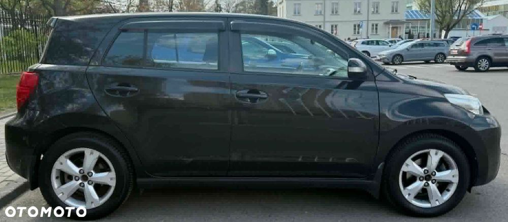 Toyota Urban Cruiser - 4