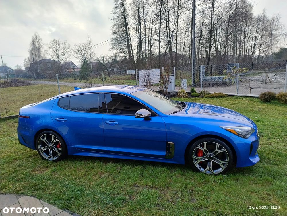 Kia Stinger - 7