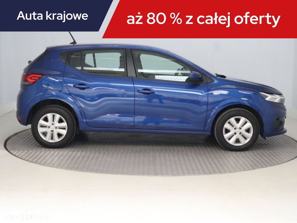 Dacia Sandero - 8