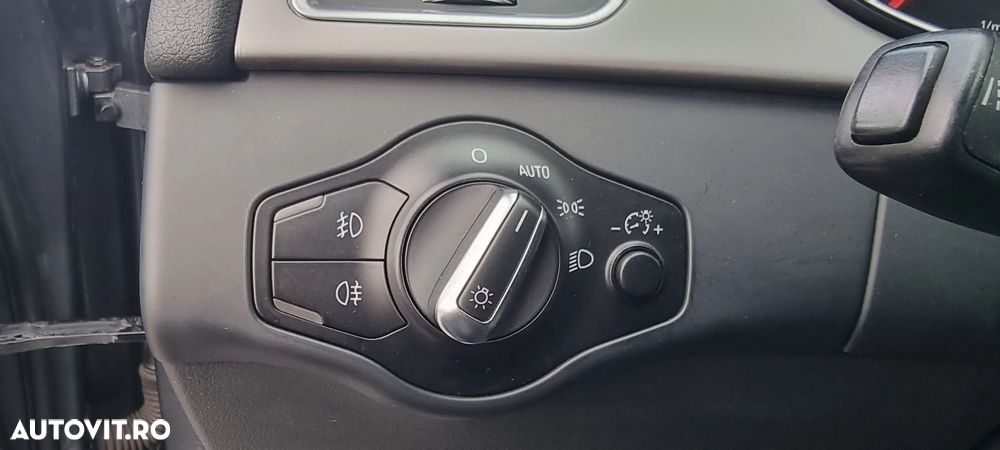 Audi A4 2.0 TDI DPF quattro S tronic S line Sportpaket - 26