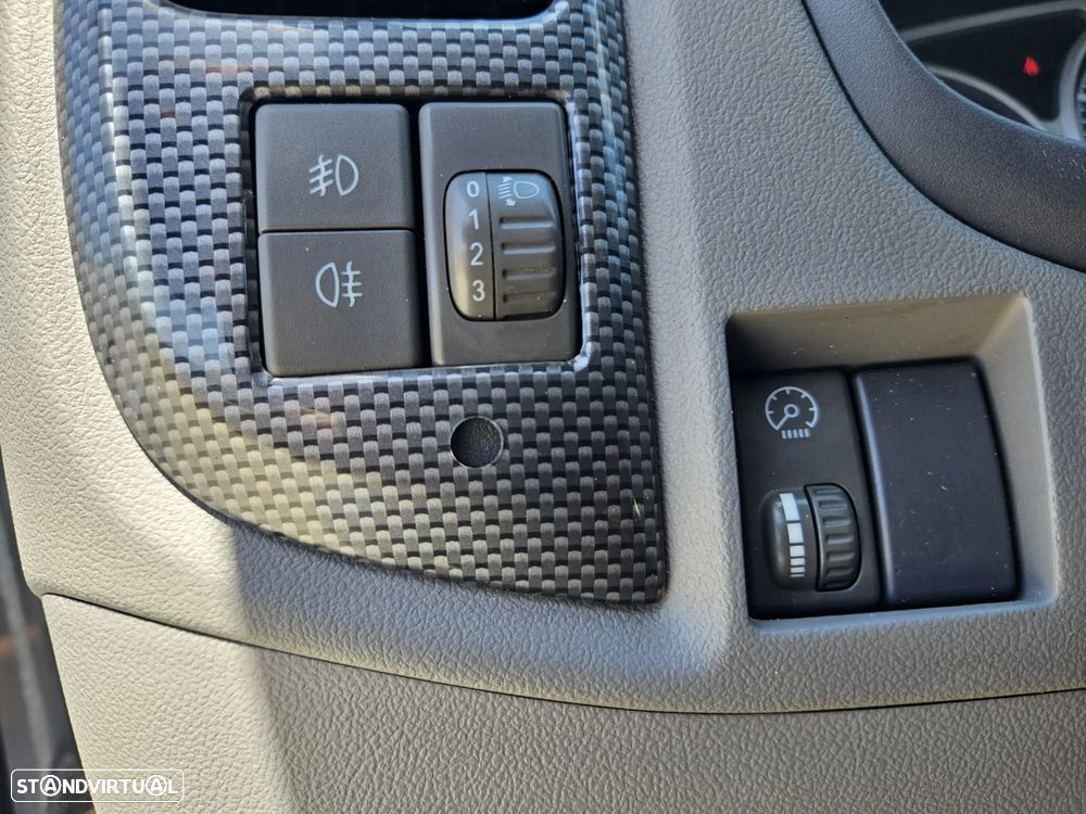 Isuzu Rodeo 3.0 DTi CL 4WD Première - 31