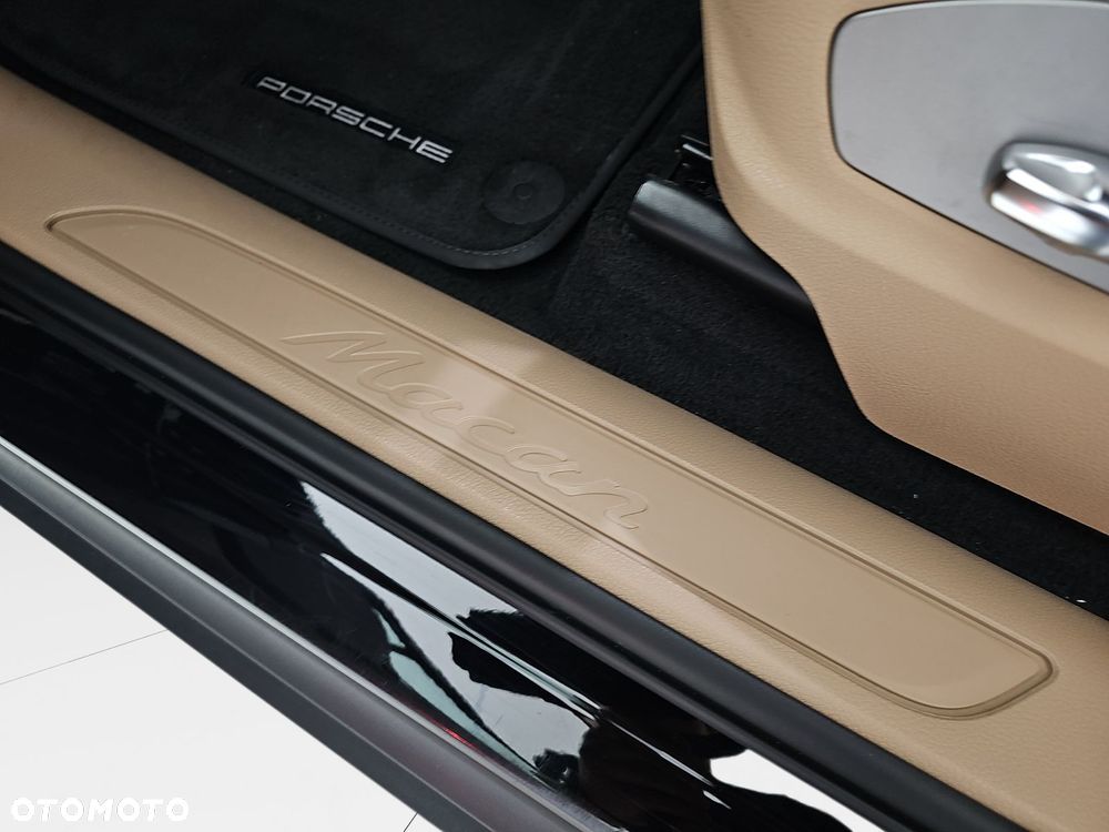 Porsche Macan Standard - 14