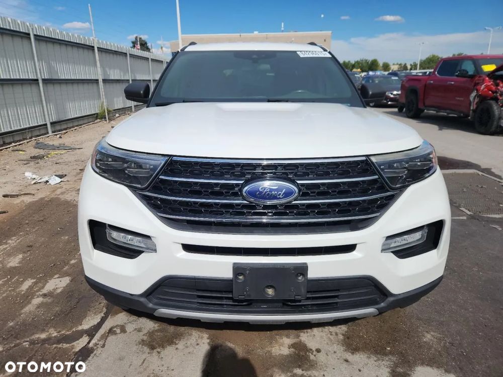 Ford Explorer - 6