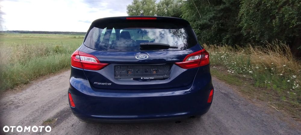 Ford Fiesta 1.1 S&S TREND - 6