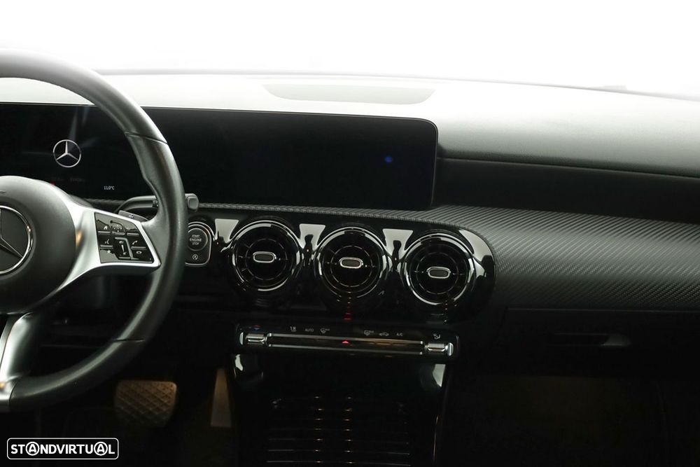 Mercedes-Benz A 200 Standard - 9