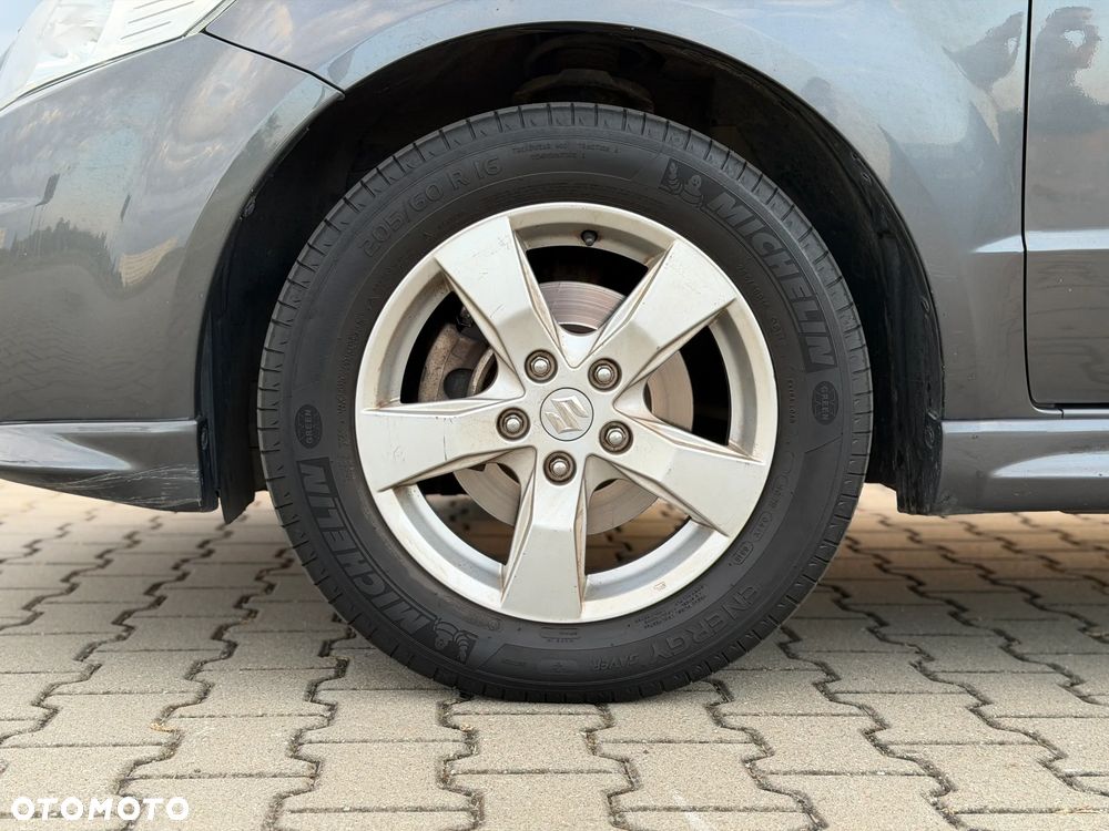 Suzuki SX4 - 9