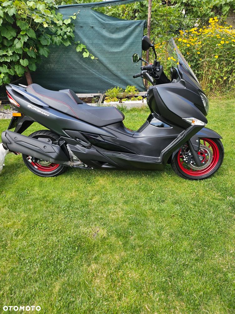 Suzuki Burgman - 3
