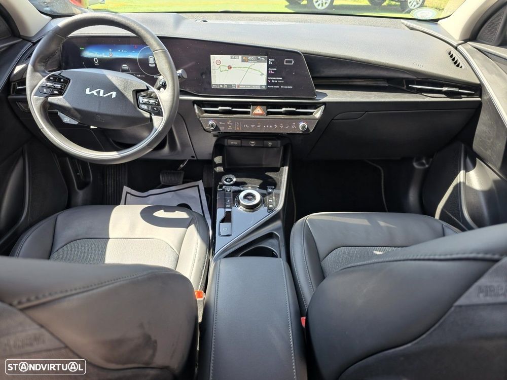 Kia Niro EV 64kWh Drive - 12