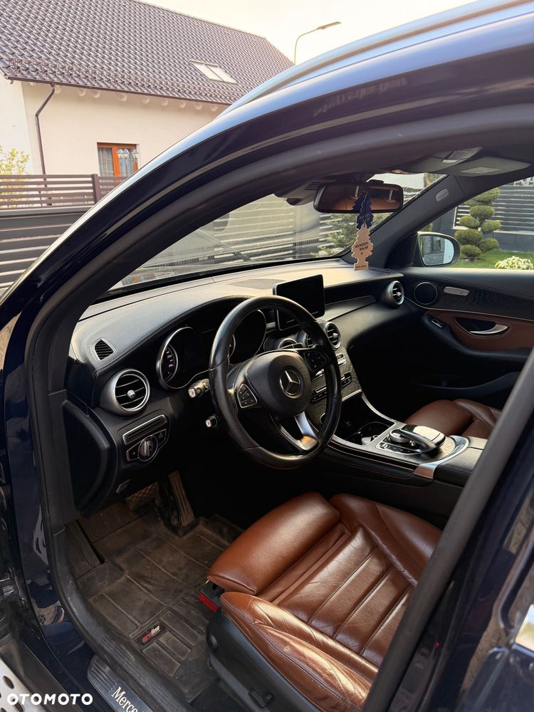 Mercedes-Benz GLC 220 d 4Matic 9G-TRONIC - 7