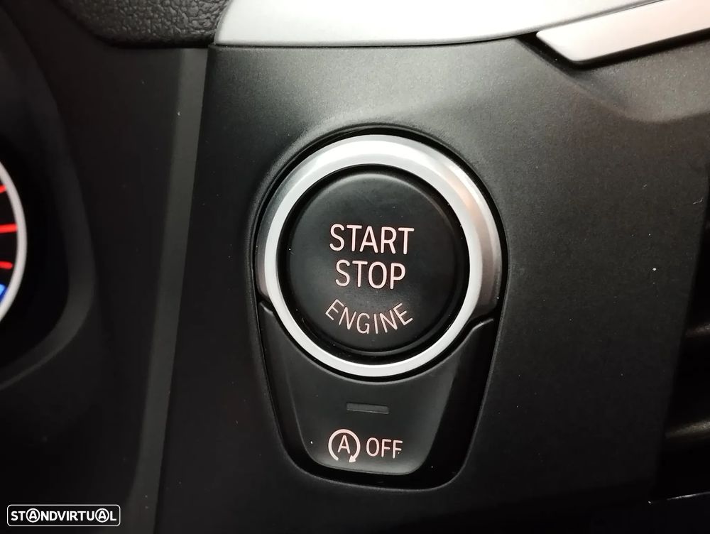 BMW X3 18 d sDrive Ed. L.Style Auto - 27